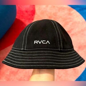 RVCA Bucket hat